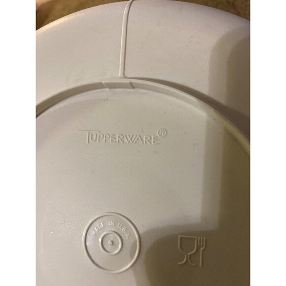 Vintage Tupperware Divided Serving Bowl and Lid 1708-6 Used - Picture 11 of 15